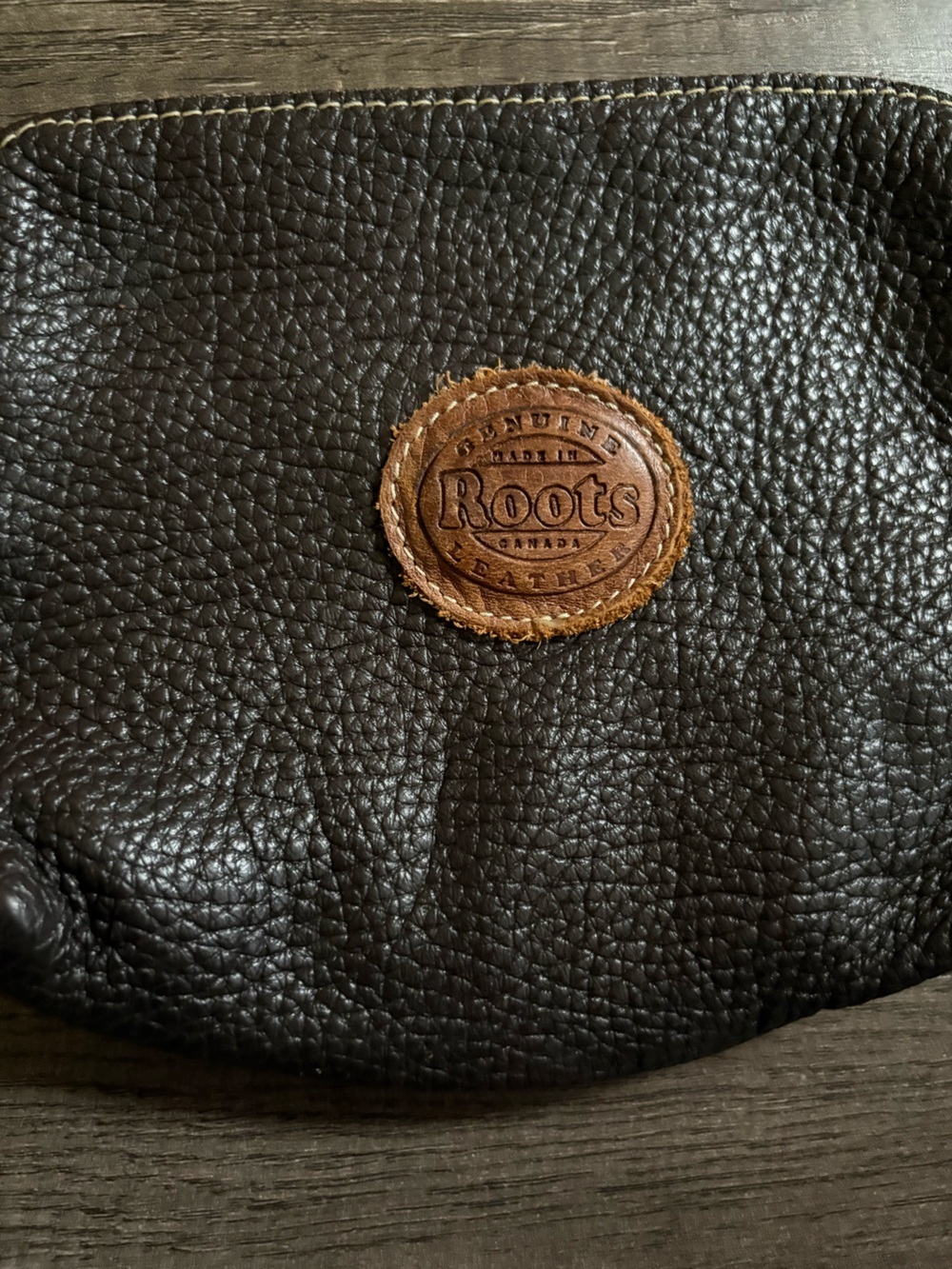 Vintage Roots Dark Brown Pebbled Leather Wristlet with Tan Strap - Picture 4 of 10